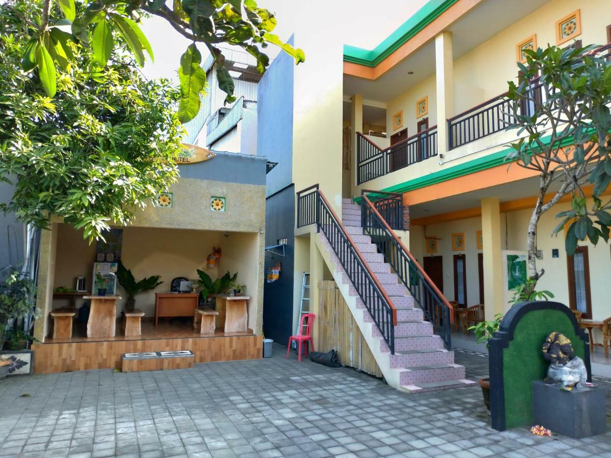 Beji Ayu Homestay Seminyak Exterior foto